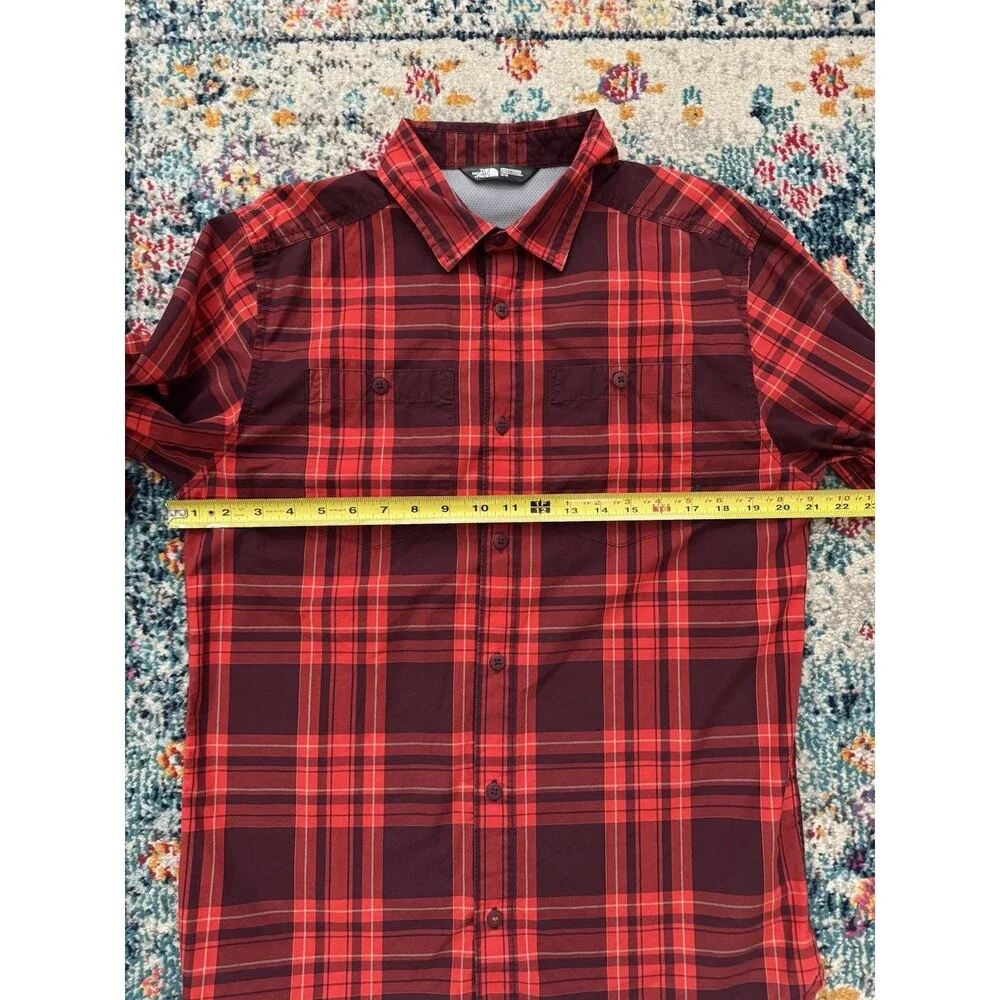 The North Face Red Button Up Shirt Men's M Hiking‎ Vented Long Sleeve Outdoor
